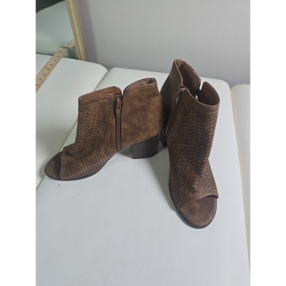 Soda Chunky Booties Open Toe Faux Suede Womens 7 Boho Indie Fall Chic - Picture 8 of 8